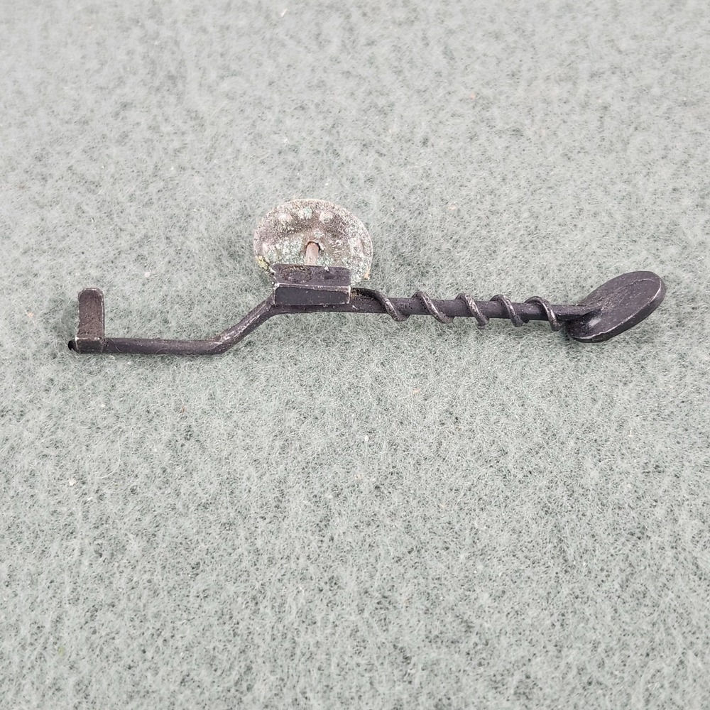 Vintage Black Metal Detector‎ Lapel Pin Archaeology Treasure Hunt
